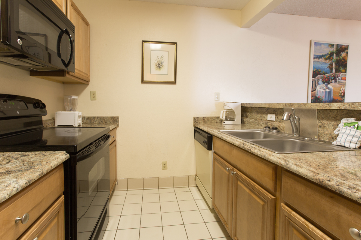 Kitchen_35 Myrtle Beach Resorts & Vacation Rentals Sands Resorts